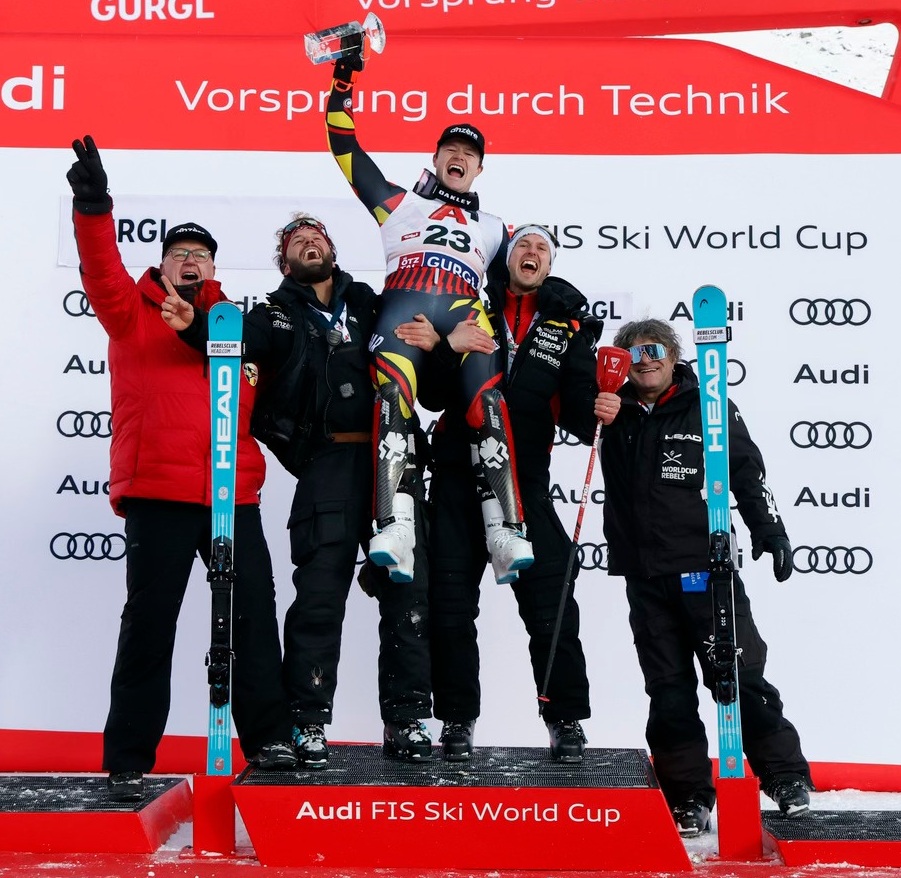 Podium Armand 2025B